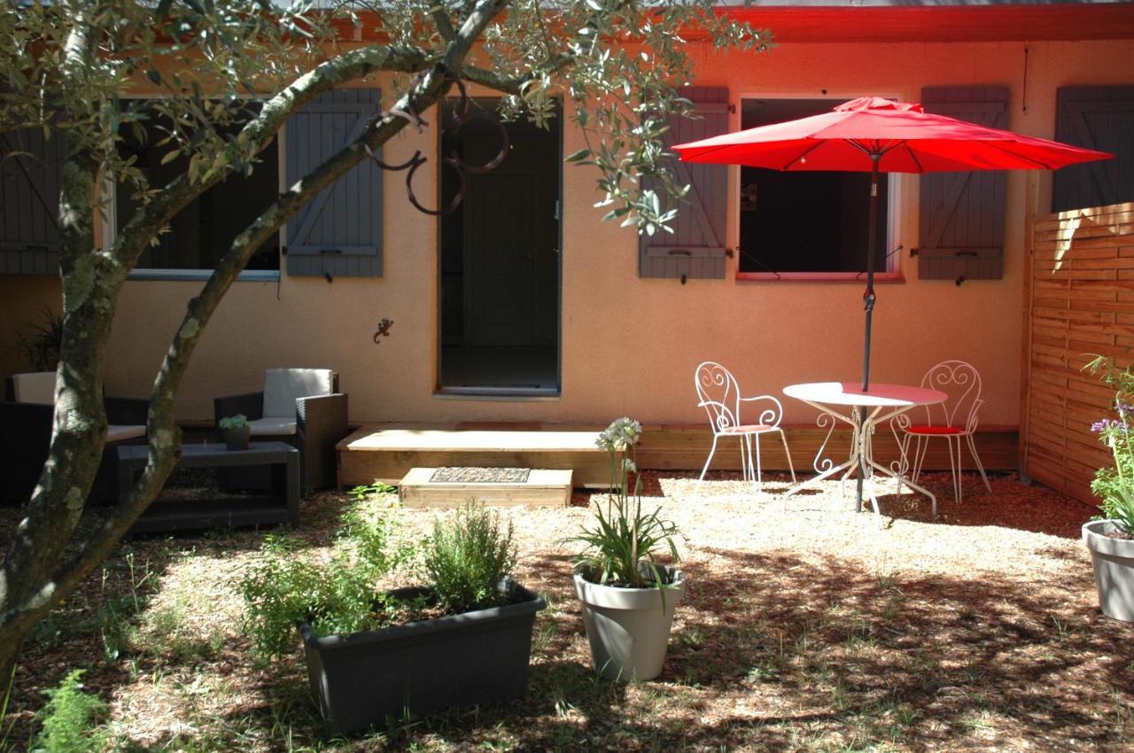 La Vigne Et L'Olivier Apartment Villeneuve-les-Avignon Exterior photo